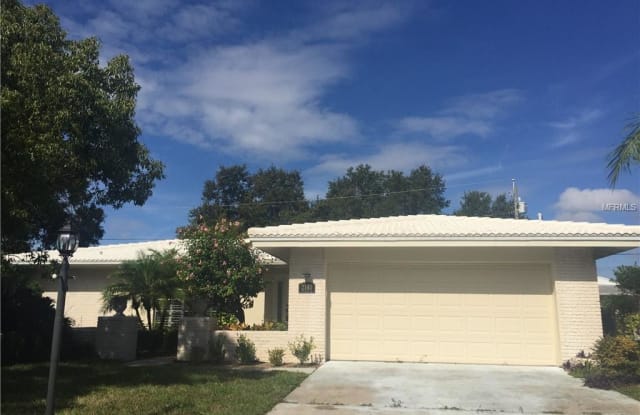 2140 PINE RIDGE DRIVE - 2140 Pine Ridge Dr, Greenbriar, FL 33763