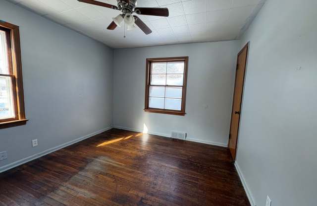 16914 Maple Hts Blvd photos photos