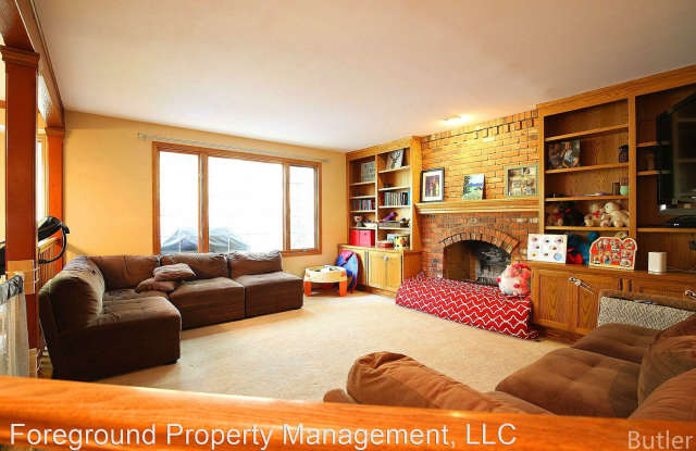 23816 SE 47th Place - 23816 Southeast 47th Place, Klahanie, WA 98029