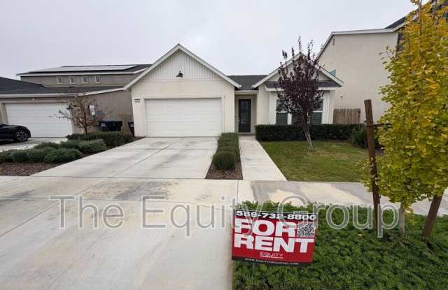 217 East Tyler Ave - 217 East Tyler Avenue, Tulare County, CA 93291
