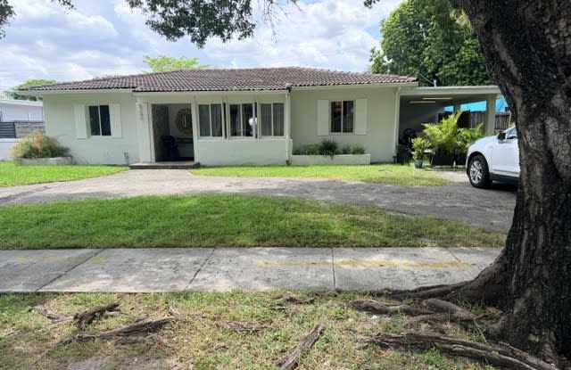 8240 Southwest 62nd Court Gallery 1