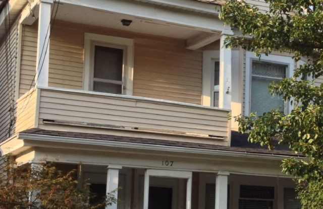 107 Melrose Avenue photos photos