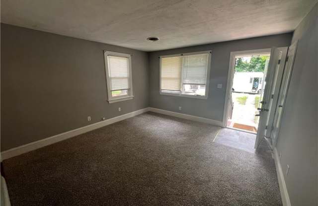 1710 Seaboard Avenue Gallery 2