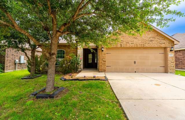 Beautiful 3 bedroom, 2 bathroom home in Manor!!! photos photos