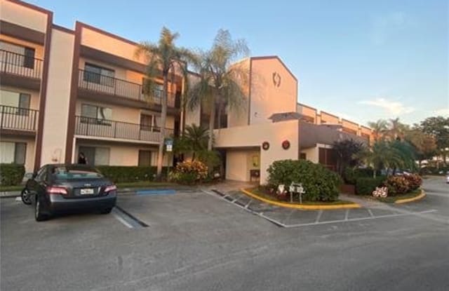 9467 North Belfort Circle - 9467 North Belfort Circle, Tamarac, FL 33321