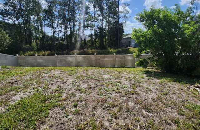 RARE FIND! Beautiful 3 bed 2 Bath 2 Car garage - Includes ALL the Bells & Whistles! Must See! Gallery 4