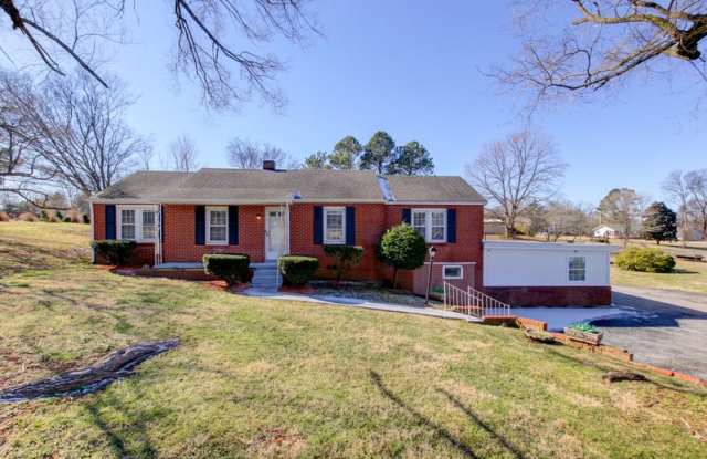 343 South Main - 343 South Main Street, Trenton, KY 42286 343 South Main - 343 South Main Street, Trenton, KY 42286