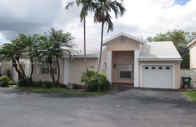 11266 SW 64 LN - 11266 Southwest 64th Lane, Sunset, FL 33173