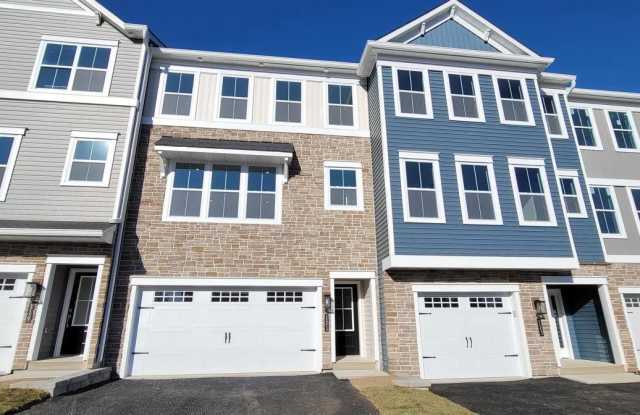 121 HIGHER ROCK CT Gallery 1