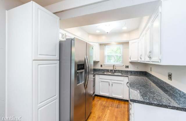 1773 Brynell Dr Gallery 3