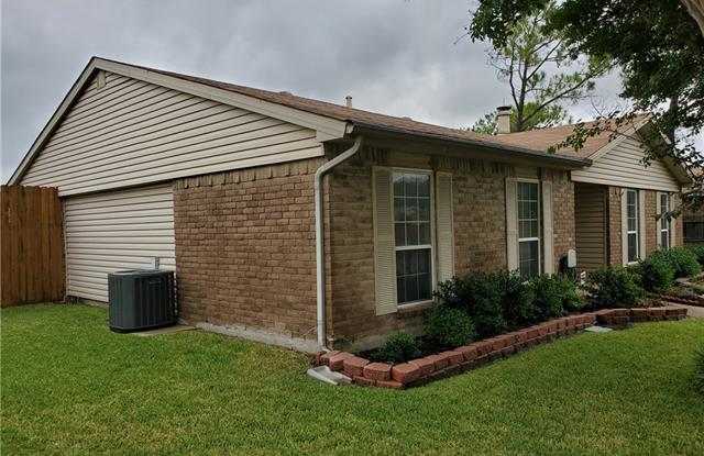 1841 Sandra Lane Gallery 3