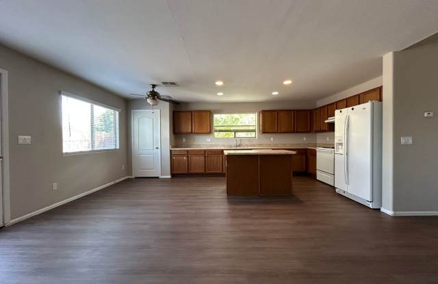 28937 N Coal Avenue, San Tan Valley Gallery 4