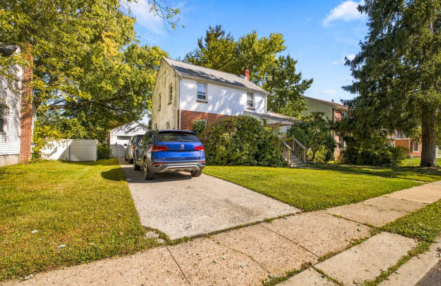 Walking distance to UD - AVAILBLE JUNE 2027-MAY 2028 Gallery 3