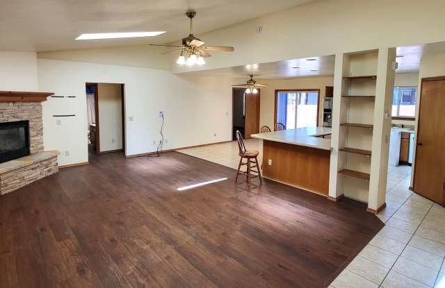 Bright Spacious Kachina Village Home! photos photos