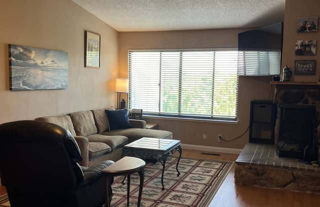 1487 Ashwood Drive photos photos