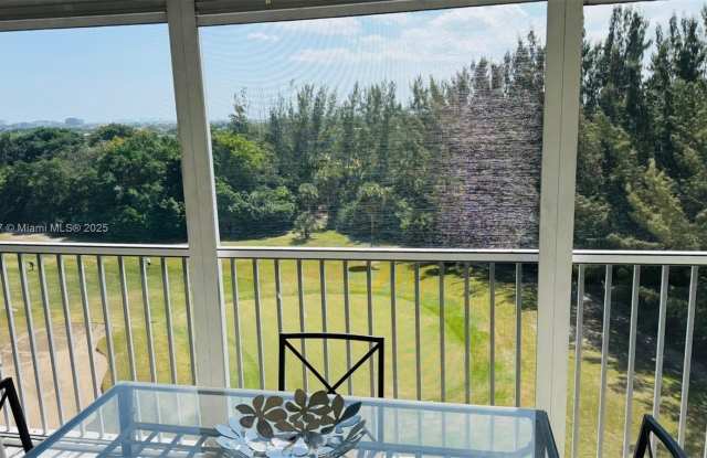 3150 N Palm Aire Dr photos photos 3150 N Palm Aire Dr photos photos