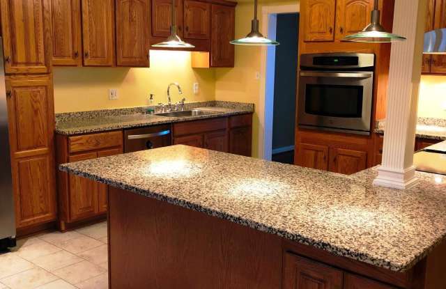 14402 GOLDEN OAK COURT Gallery 2