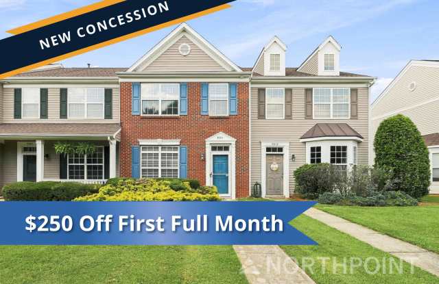 $250 OFF First Full Month!  2BR/2.5BA | Renovated Townhome | Private Parking | Pets Allowed! Gallery 1