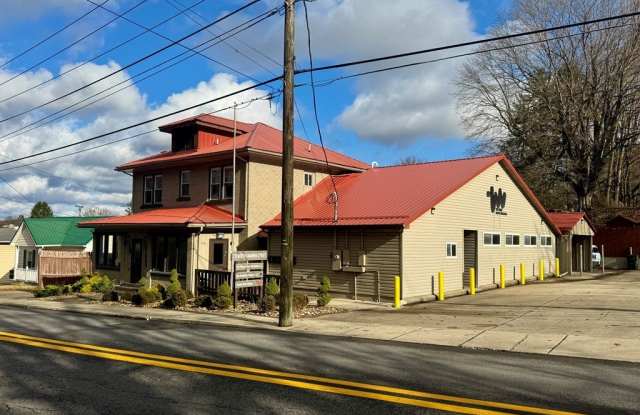 715 N KANAWHA STREET Gallery 3