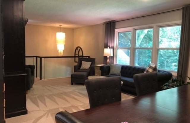 13319 Wyola Road Gallery 3