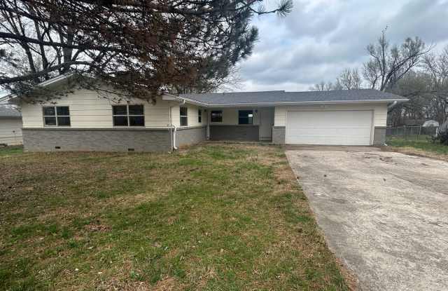 Newly Renovated 3 bedroom home photos photos