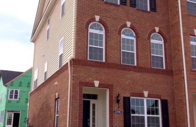 22591 CAMBRIDGEPORT SQUARE - 22591 Cambridgeport Square, Moorefield Station, VA 20148