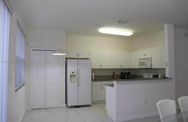 8158 NW 108th Ct Gallery 2