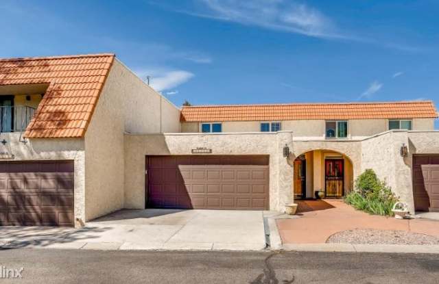 14440 Club Villa Drive #B Gallery 2