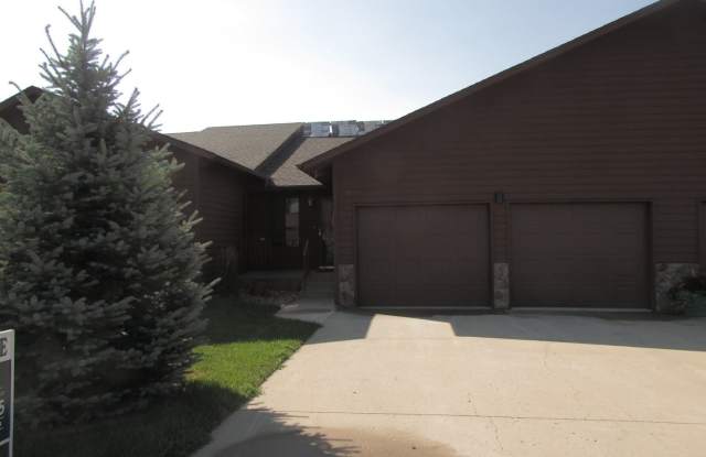 1045 Duffer Dr - 1045 Duffer Drive, Pennington County, SD 57702