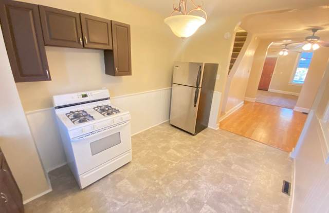 Charming 3 Bedroom, 1 Bath Home in York, Pa! photos photos