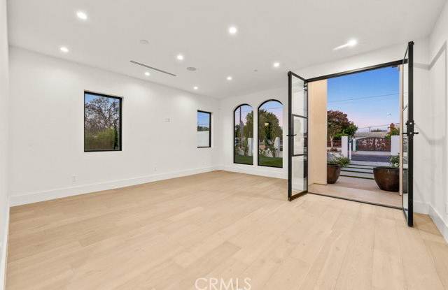 8065 Lloyd Avenue - 8065 Lloyd Avenue, Los Angeles, CA 91605