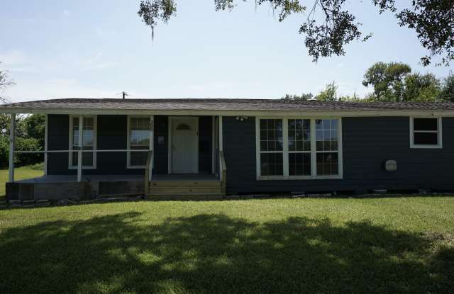 306 Center Way Gallery 2