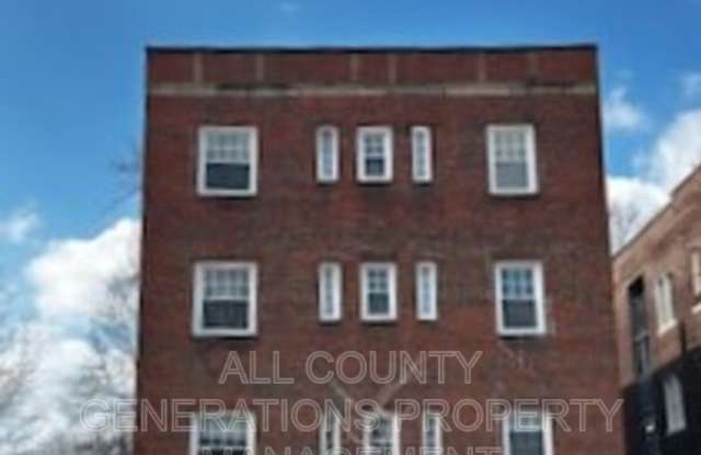 2932 S Moreland Blvd photos photos