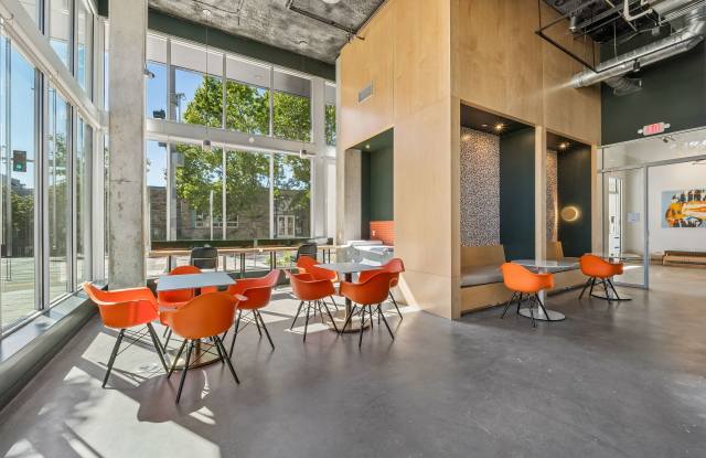 Metro 5000 Apartments | Furnished Student Housing in Seattle U-District Near University of Washington Gallery 3