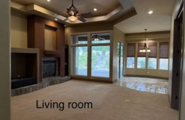1854 W. Stonebridge Dr. #39 Gallery 4