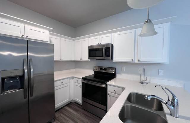 338 W 410 N - 338 West 410 North Street, Vineyard, UT 84059