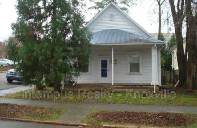 2000 Forest Ave photos photos