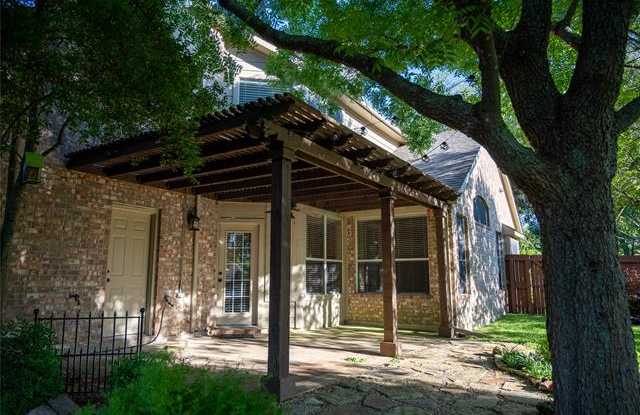 7112 Stone Canyon Court Gallery 3
