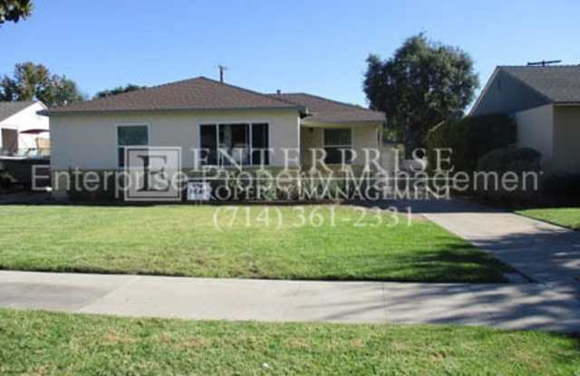 134 East Everett Place - 134 East Everett Place, Orange, CA 92867