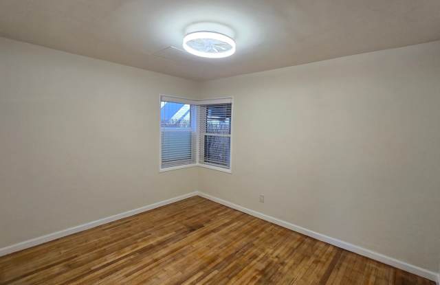 826 Allerton Ct – South Mission Bay 2 Bedroom Duplex Gallery 3
