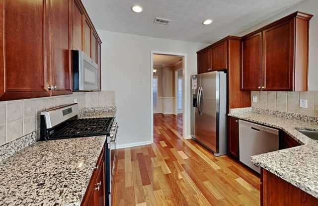 486 Astoria Way Gallery 3
