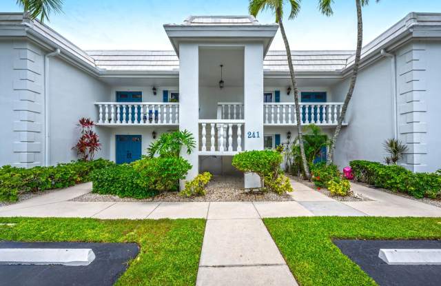 241 Palm River Blvd #C202 photos photos