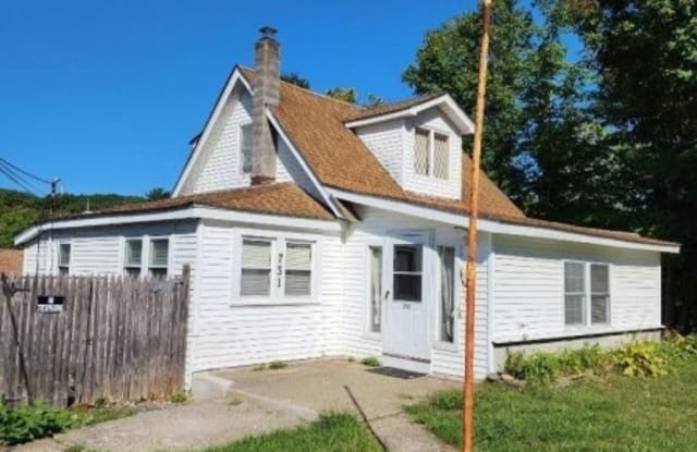 731 Warwick Tpke - 731 Warwick Turnpike, Passaic County, NJ 07421