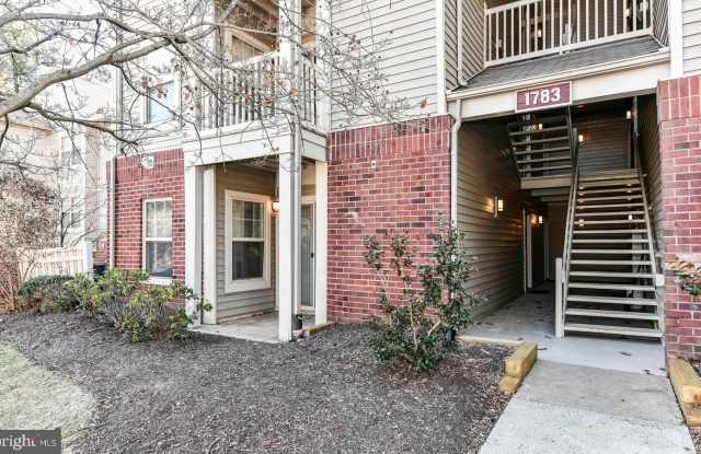 1783 JONATHAN Way photos photos