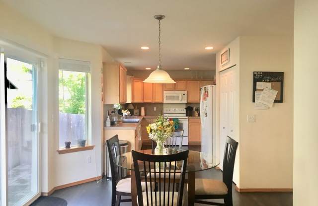 3325 135th Pl SE Gallery 4
