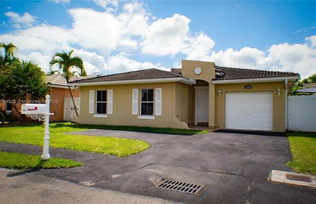 12080 SW 248th Ter photos photos