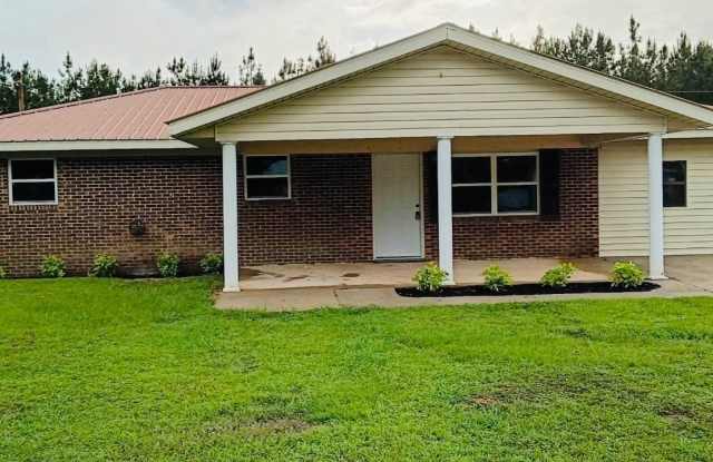 1516 Edgewood Dr. Gallery 1