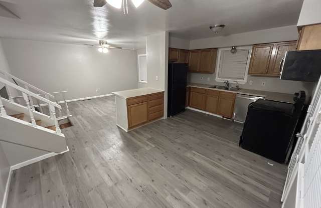 5825 Branch Road Gallery 3