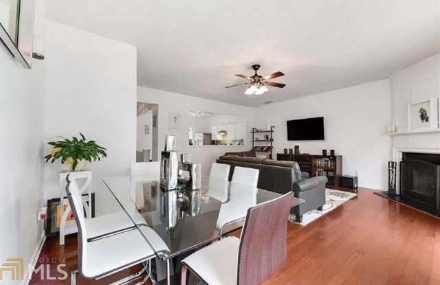 13069 Region Trace Gallery 4