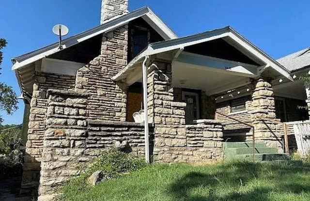 Welcome to this newly renovated house in the heart of Kansas City! photos photos